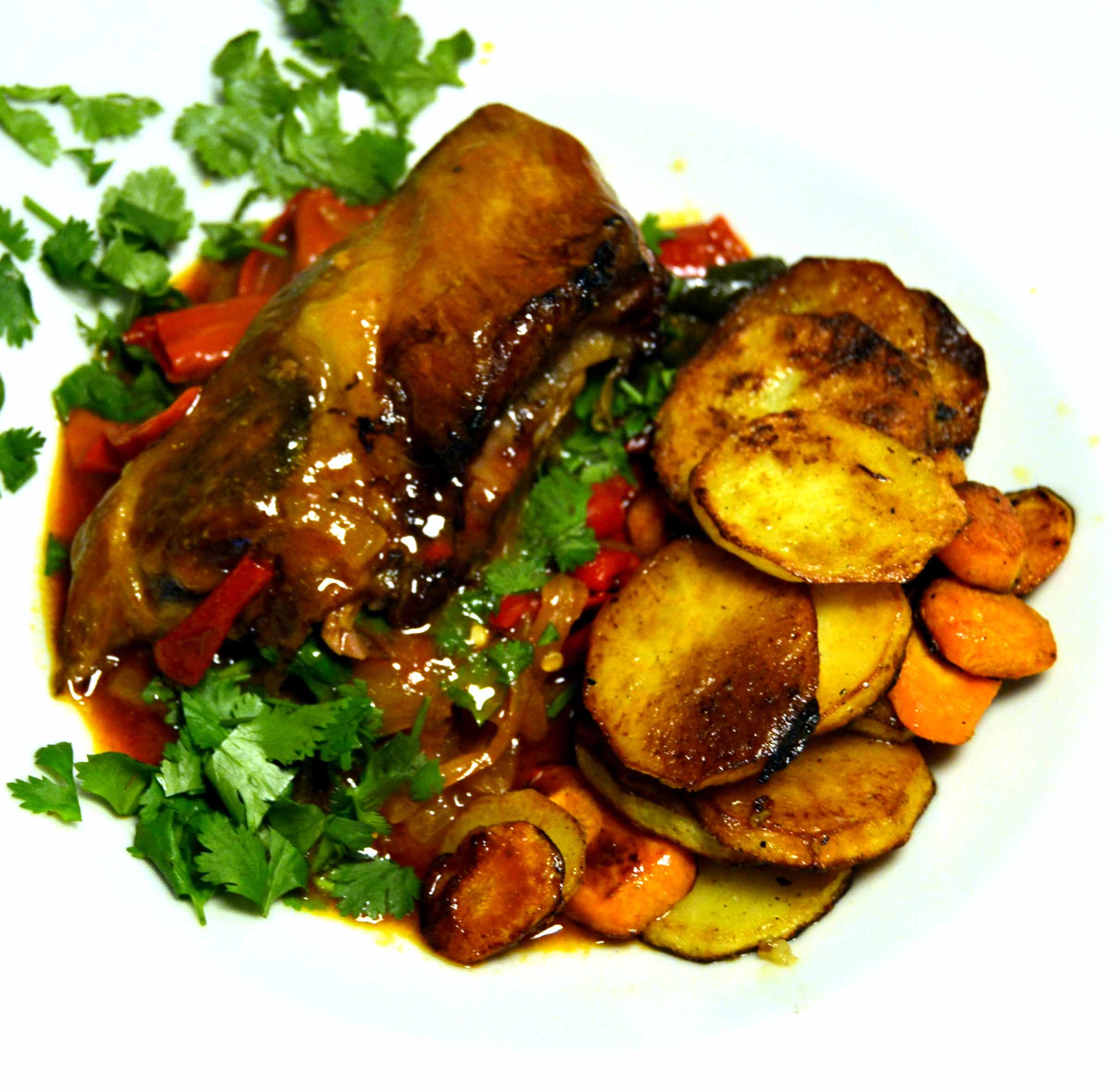 Dicke-Rippe-Kartoffeln-Karotten-Chiliragout-Koriandergrün-1
