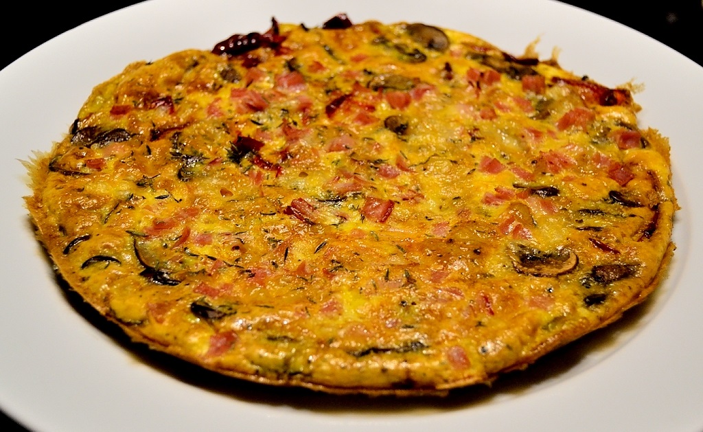 tortilla-omelett-schinken-kaese-paprika-champignons-2